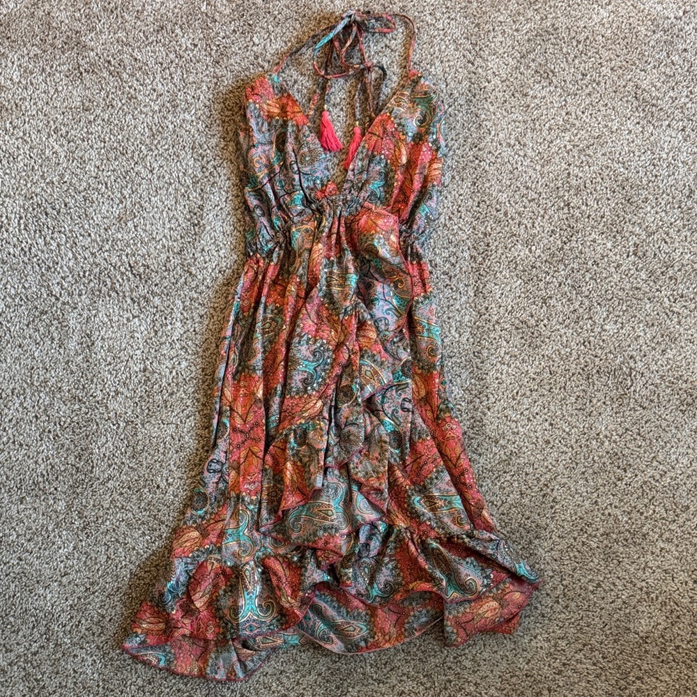 Boho chic multi-coloured mini dress w/ ruffle detail & halter neck #festival
